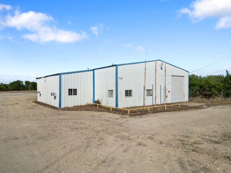 2900 Clarks Ln, Bryan, TX à vendre - Photo du bâtiment - Image 2 de 13