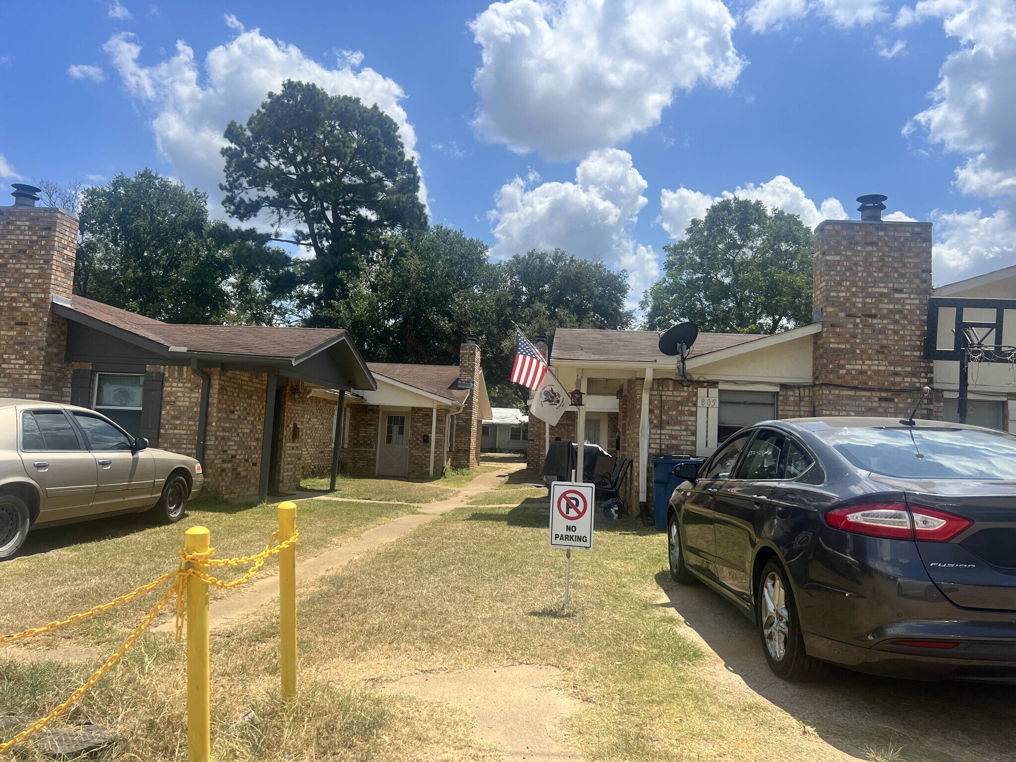 1500 Marshall St, Jacksonville, TX for sale Primary Photo- Image 1 of 4
