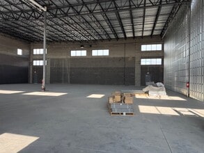 1353 W 130 S, Orem, UT for lease Interior Photo- Image 1 of 4