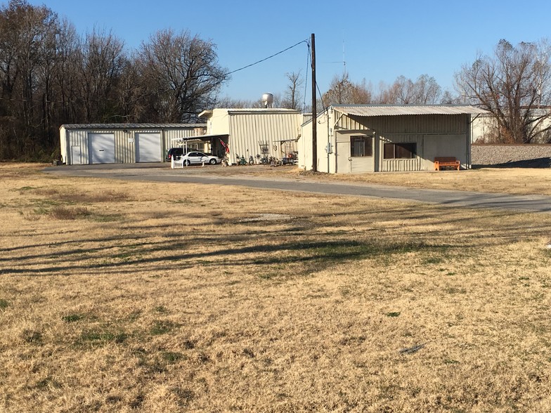 742 W Scott St, Forrest City, AR for sale - Building Photo - Image 1 of 1