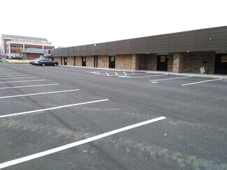 Plus de détails pour 700 S German Ln, Conway, AR - Industriel à louer