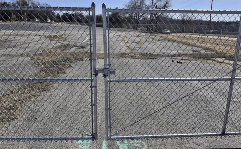 6161 N 78th St, Omaha, NE à louer - Autre - Image 1 de 5