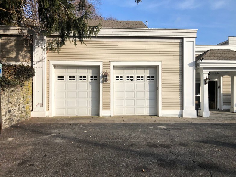 96 Lexington Ave, Mount Kisco, NY à vendre - Photo du bâtiment - Image 3 de 8