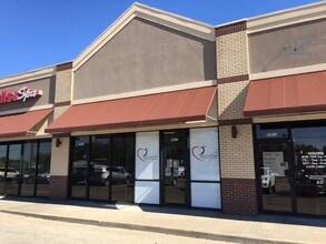 2901-3011 S Belt Hwy, Saint Joseph, MO à louer Photo du bâtiment- Image 2 de 3