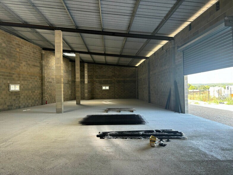 Flex in Mazan for lease - Interior Photo - Image 2 of 5