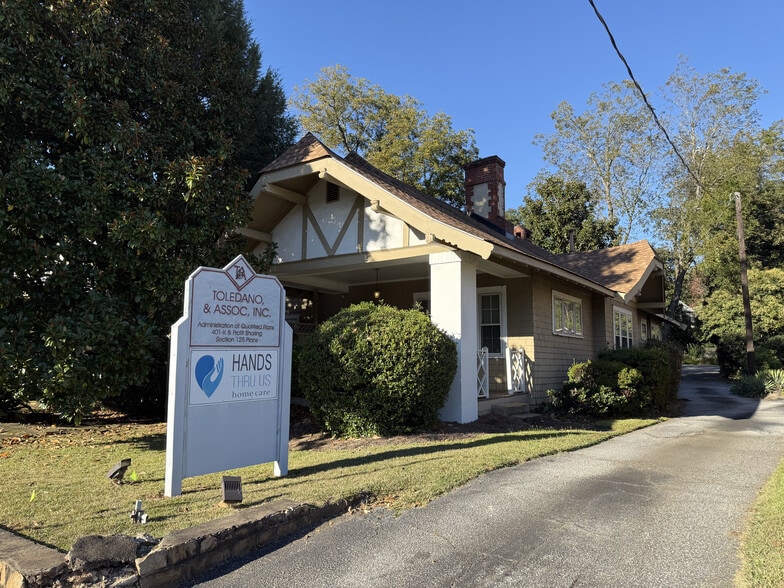 1429 Augusta St, Greenville, SC à louer - Photo du bâtiment - Image 1 de 10