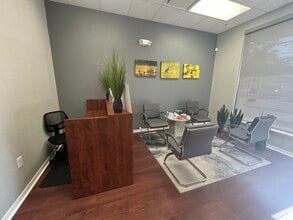 11236-11264 Boyette Rd, Riverview, FL à louer Photo intérieure- Image 1 de 15