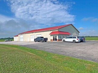 Plus de détails pour 1360 W Market St, Red Bud, IL - Industriel à vendre