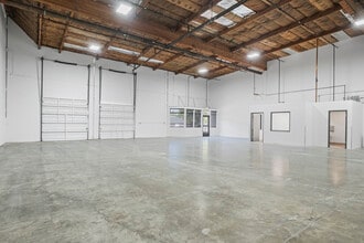 4487-4497 S 134th Plz, Tukwila, WA à louer Photo intérieure- Image 2 de 7