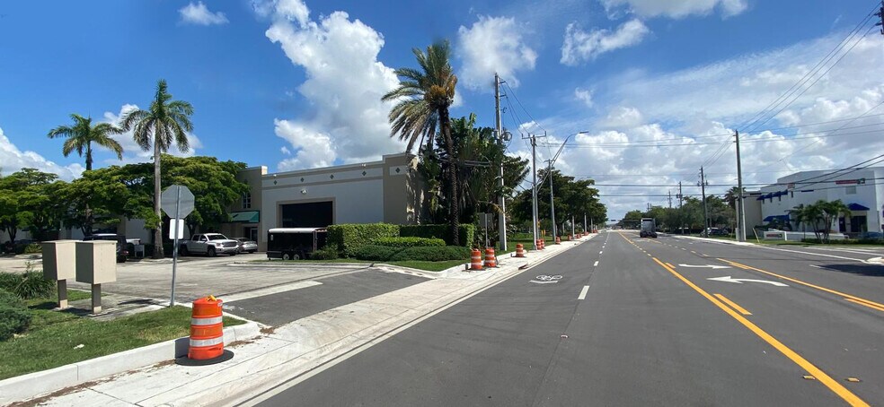 3030-3050 NW 82nd Ave, Miami, FL à louer - Photo du bâtiment - Image 1 de 25