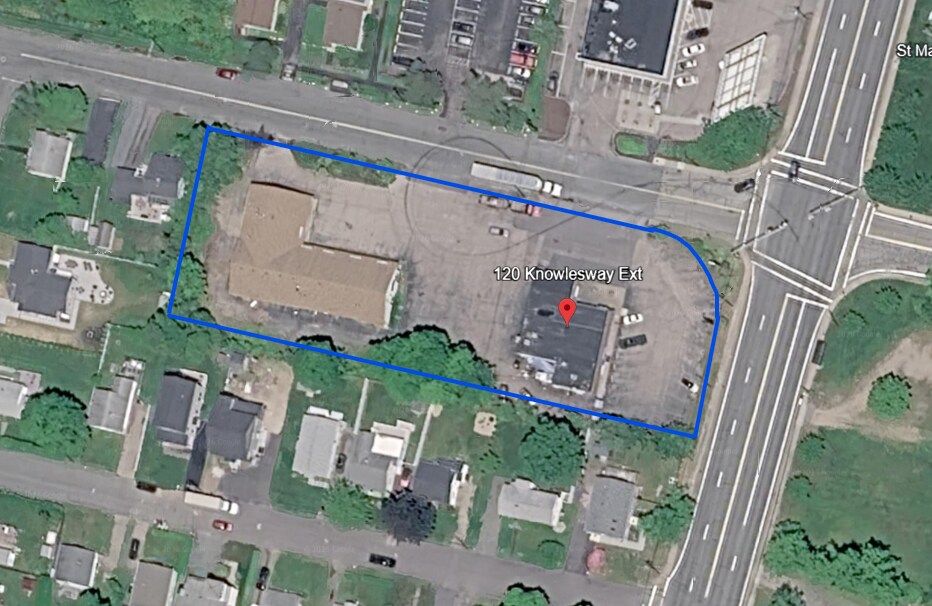 120 Knowlesway Ext portfolio of 2 properties for sale on LoopNet.ca Building Photo- Image 1 of 4