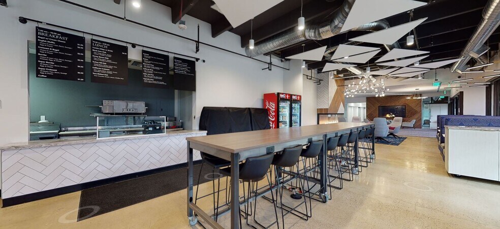 4500 S Cherry Creek Dr, Denver, CO à louer - Numérisation 3D de Matterport - Image 2 de 24