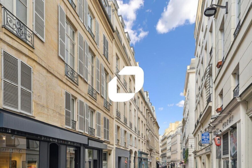 65 Rue Sainte-Anne, Paris à vendre - Photo du bâtiment - Image 2 de 14