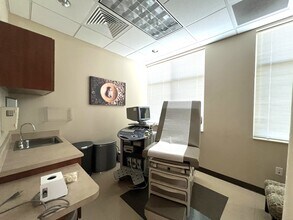 603 N Progress Ave, Siloam Springs, AR à louer Photo intérieure- Image 2 de 12