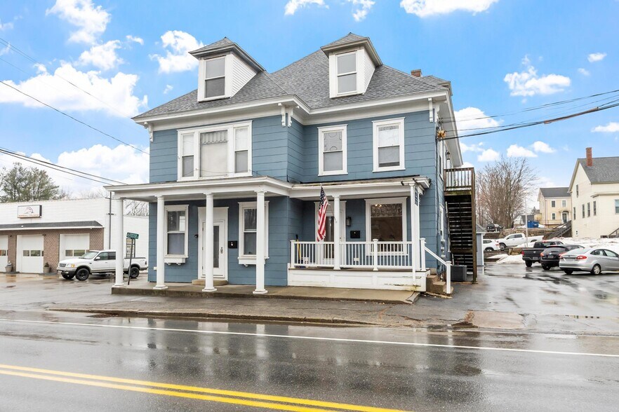 1 Foster St, Pepperell, MA à vendre - Photo du bâtiment - Image 1 de 34