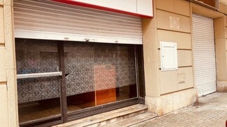 Plus de détails pour Multi-résidentiel à vendre