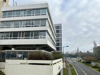 Plus de détails pour 3 Allée Des Platanes, Cergy - Bureau à louer