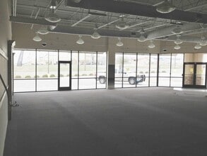 W 29th St, San Angelo, TX for lease Interior Photo- Image 2 of 8