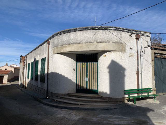 Retail in Galinduste, Salamanca for sale Interior Photo- Image 1 of 4
