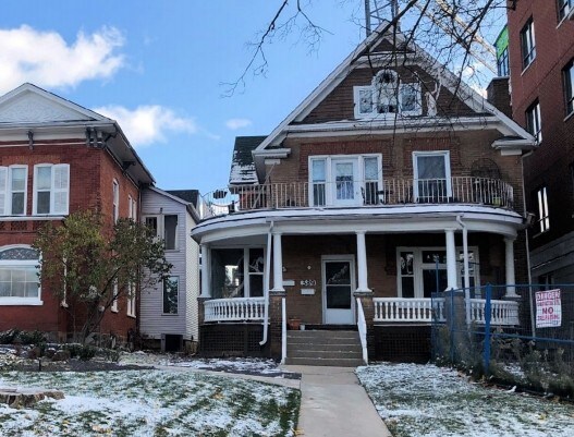 389 Queen St S, Kitchener, ON à vendre Photo principale- Image 1 de 1