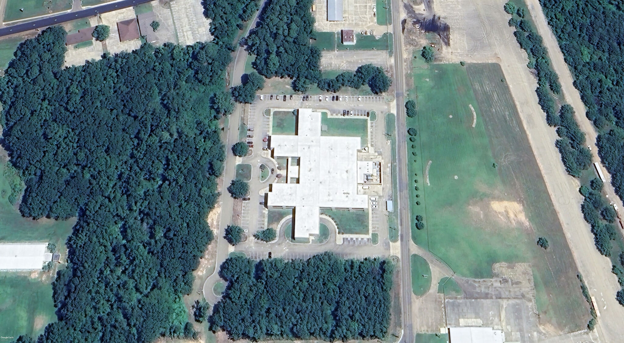 1401 Ezell St, Ruston, LA for sale Building Photo- Image 1 of 6