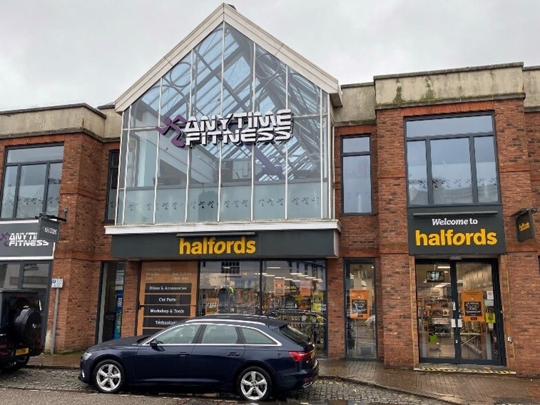 Railway St, Hertford for lease Building Photo- Image 1 of 1