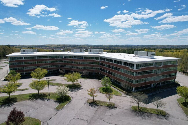 More details for 900 W Park Dr, Westborough, MA - Office for Sale