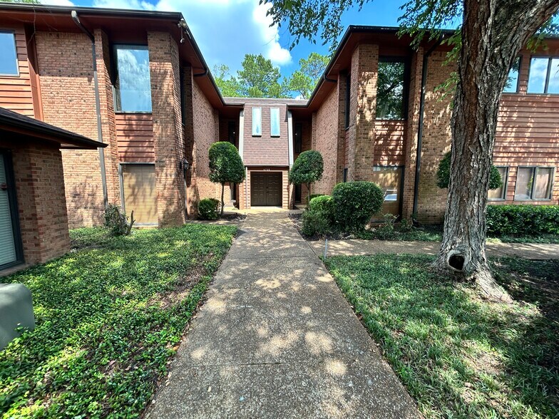 4735-4739 Spottswood Ave, Memphis, TN à vendre - Photo du bâtiment - Image 2 de 42