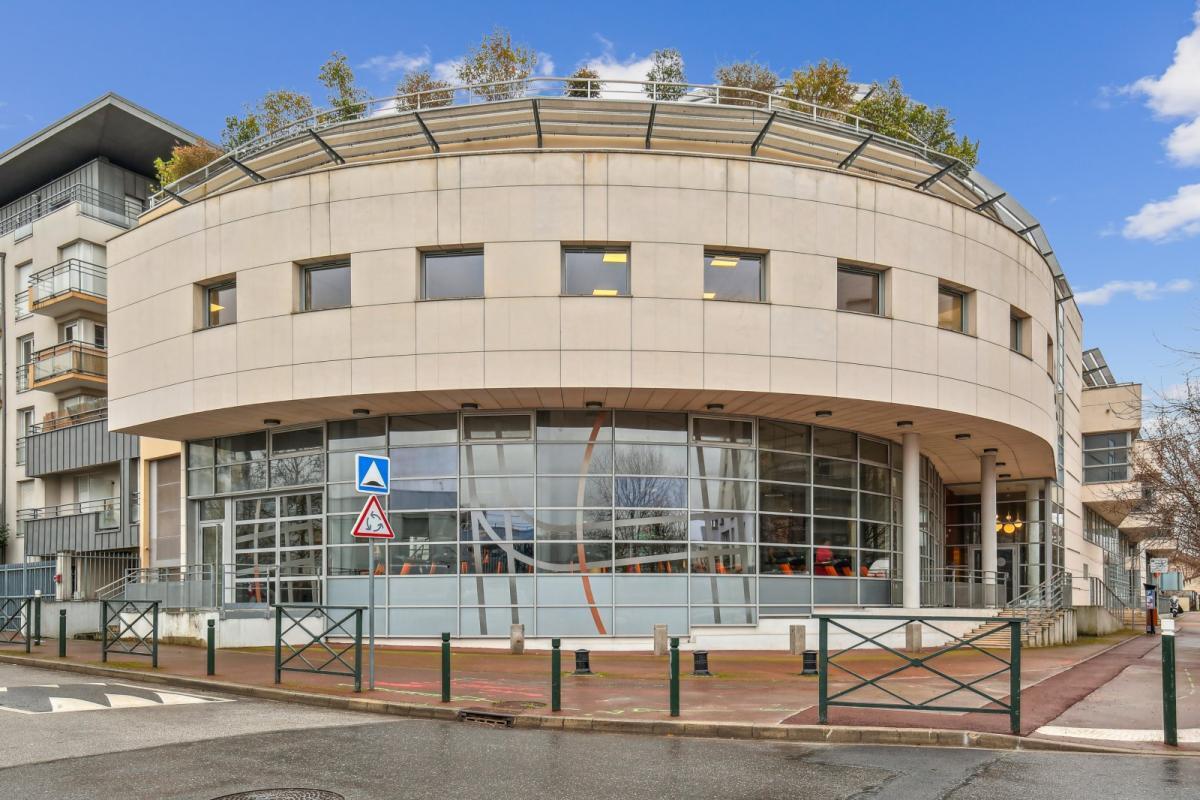 26/28 Rue Diderot, Nanterre à vendre Photo du bâtiment- Image 1 de 15