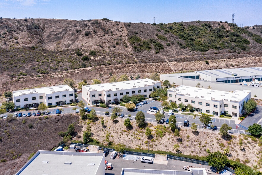 232 Avenida Fabricante, San Clemente, CA for sale - Aerial - Image 2 of 10