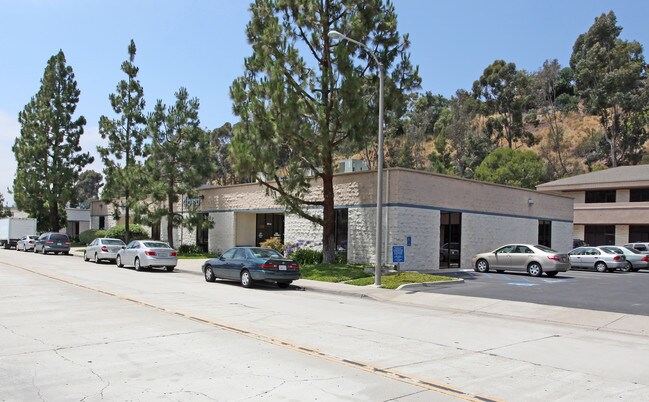 Plus de détails pour 4656 Mission Gorge Pl, San Diego, CA - Industriel à louer