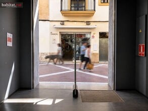 Retail in Vilanova i la Geltrú, Barcelona for lease Interior Photo- Image 2 of 3