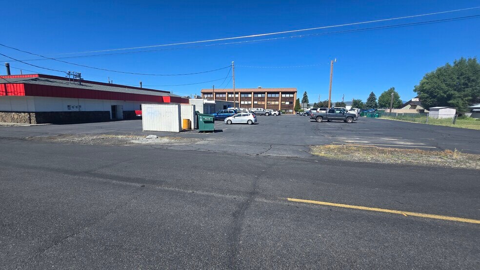4535-4545 S 6th St, Klamath Falls, OR for sale - Building Photo - Image 3 of 5