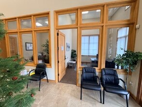 140 Diamond Creek Pl, Roseville, CA for lease Interior Photo- Image 2 of 5