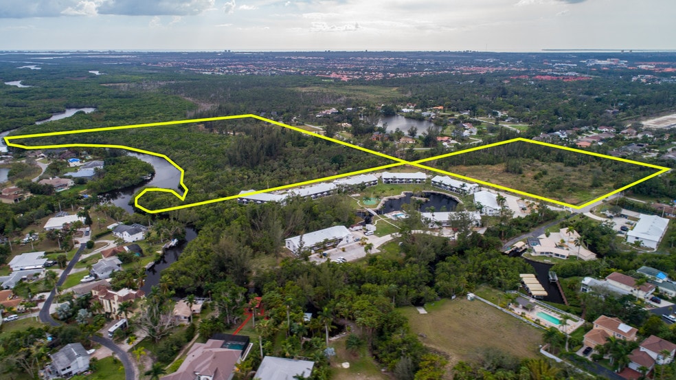 7205-7215 Maida Ln, Fort Myers, FL à vendre - Aérien - Image 2 de 7