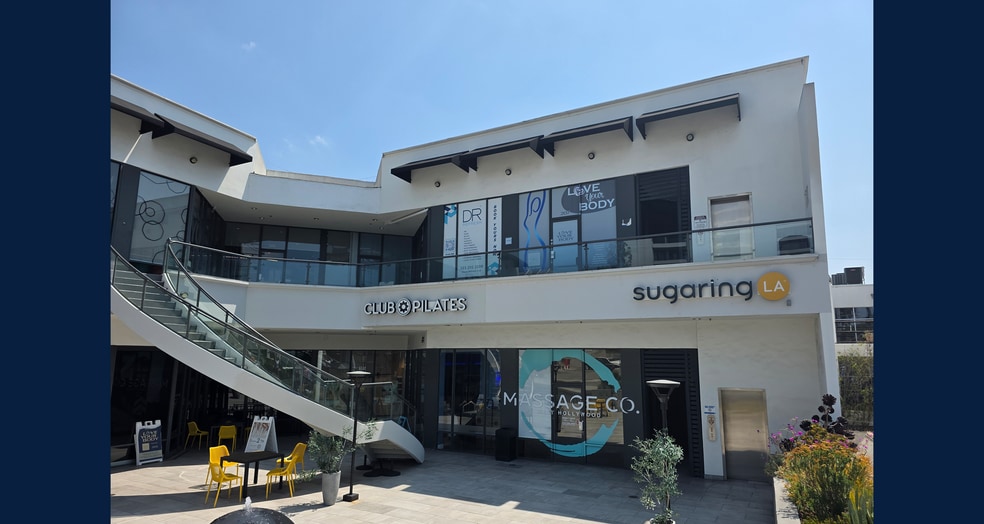 1106 N La Cienega Blvd, West Hollywood, CA for lease - Building Photo - Image 3 of 4