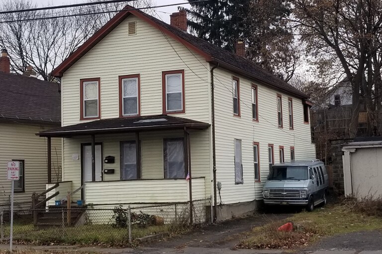 190 Henry St, Binghamton, NY à vendre - Photo du bâtiment - Image 2 de 2