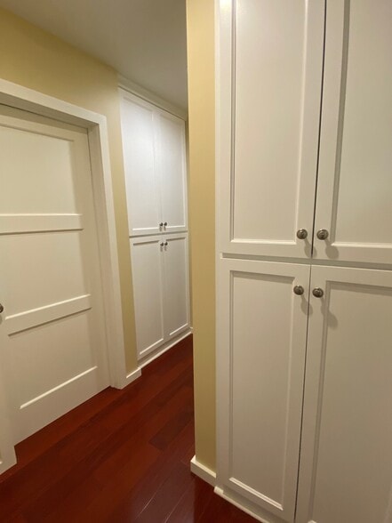 4101 W National Ave, Burbank, CA à vendre - Photo du bâtiment - Image 3 de 8