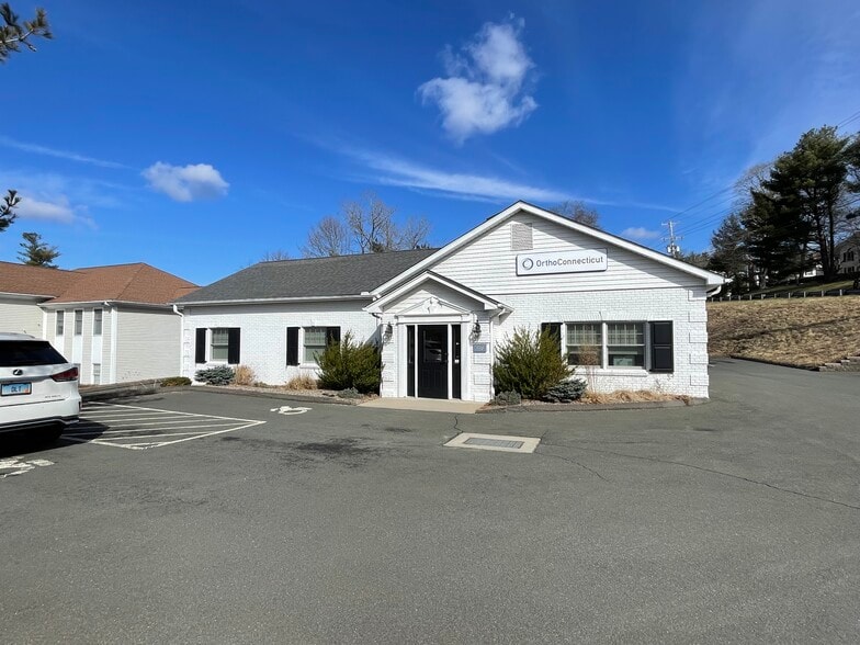 338 Bantam Rd, Litchfield, CT for lease - Building Photo - Image 1 of 2