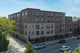 More details for 232 East State St, Traverse City, MI - Multifamily for Sale