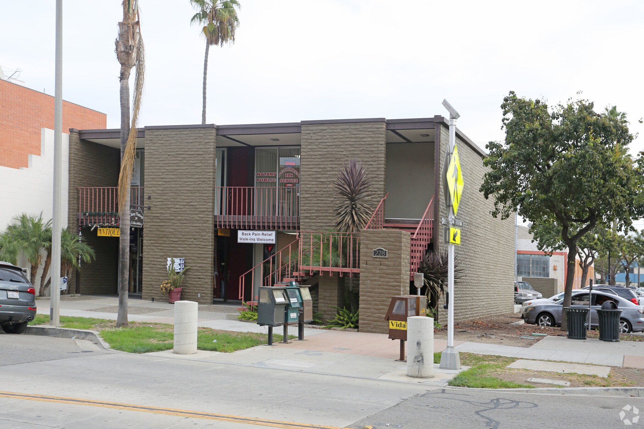 228 S A St, Oxnard, CA à vendre Photo du bâtiment- Image 1 de 19