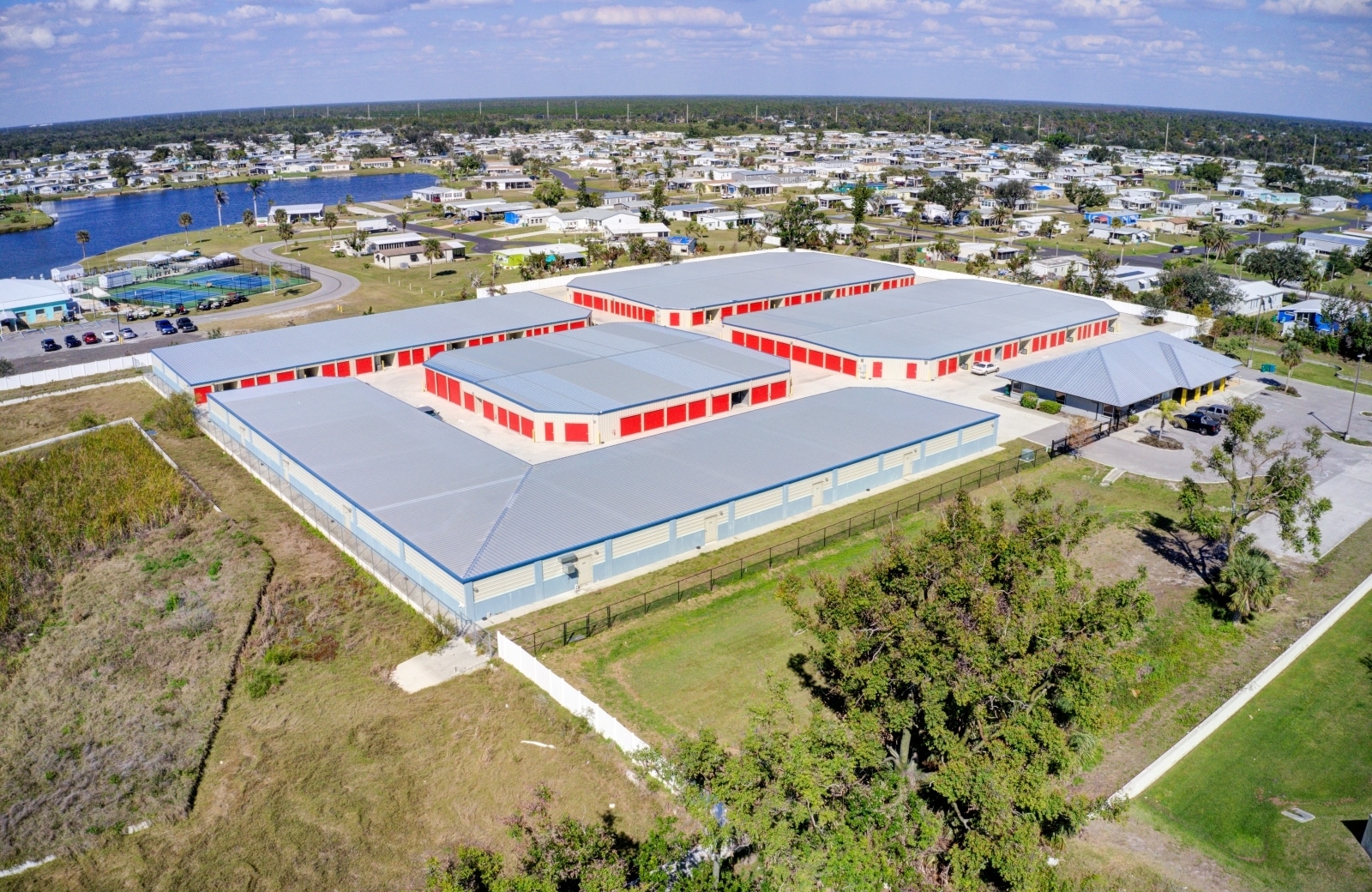 2936 S McCall Rd, Englewood, FL for lease Primary Photo- Image 1 of 5