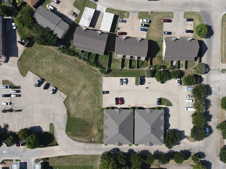 781 Keller Pky, Keller, TX à vendre - Photo du bâtiment - Image 3 de 5