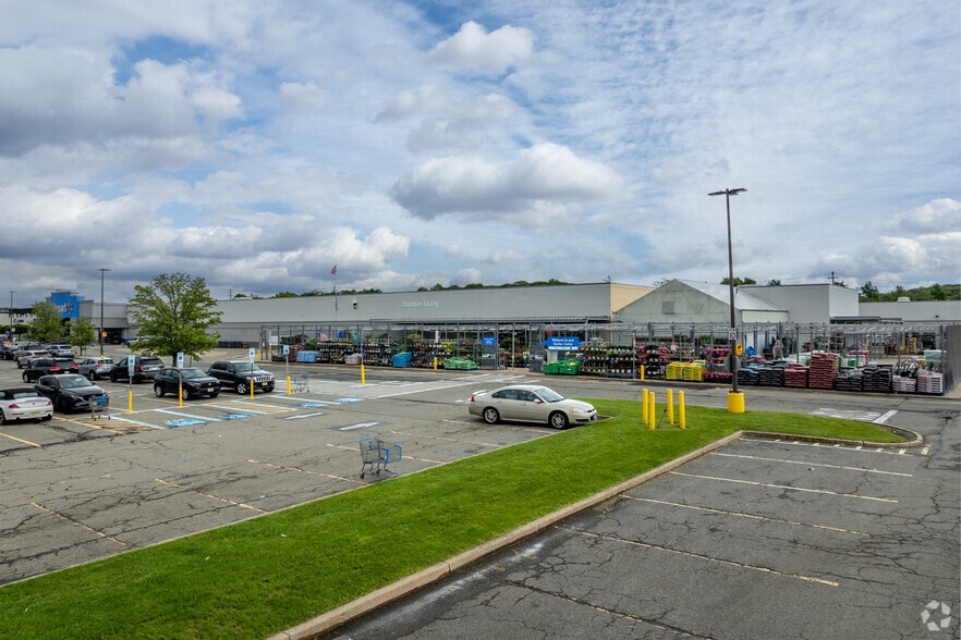 40 International Dr S, Flanders, NJ for sale - Building Photo - Image 2 of 5