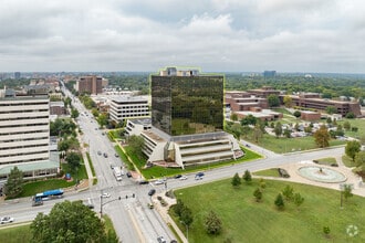 3100 Broadway St, Kansas City, MO - Aerial  map view