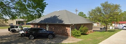 2501 Summerhill Rd, Texarkana, TX for sale Interior Photo- Image 2 of 9