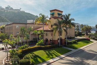 631 Camino del Rio S, San Diego, CA - Aerial  map view