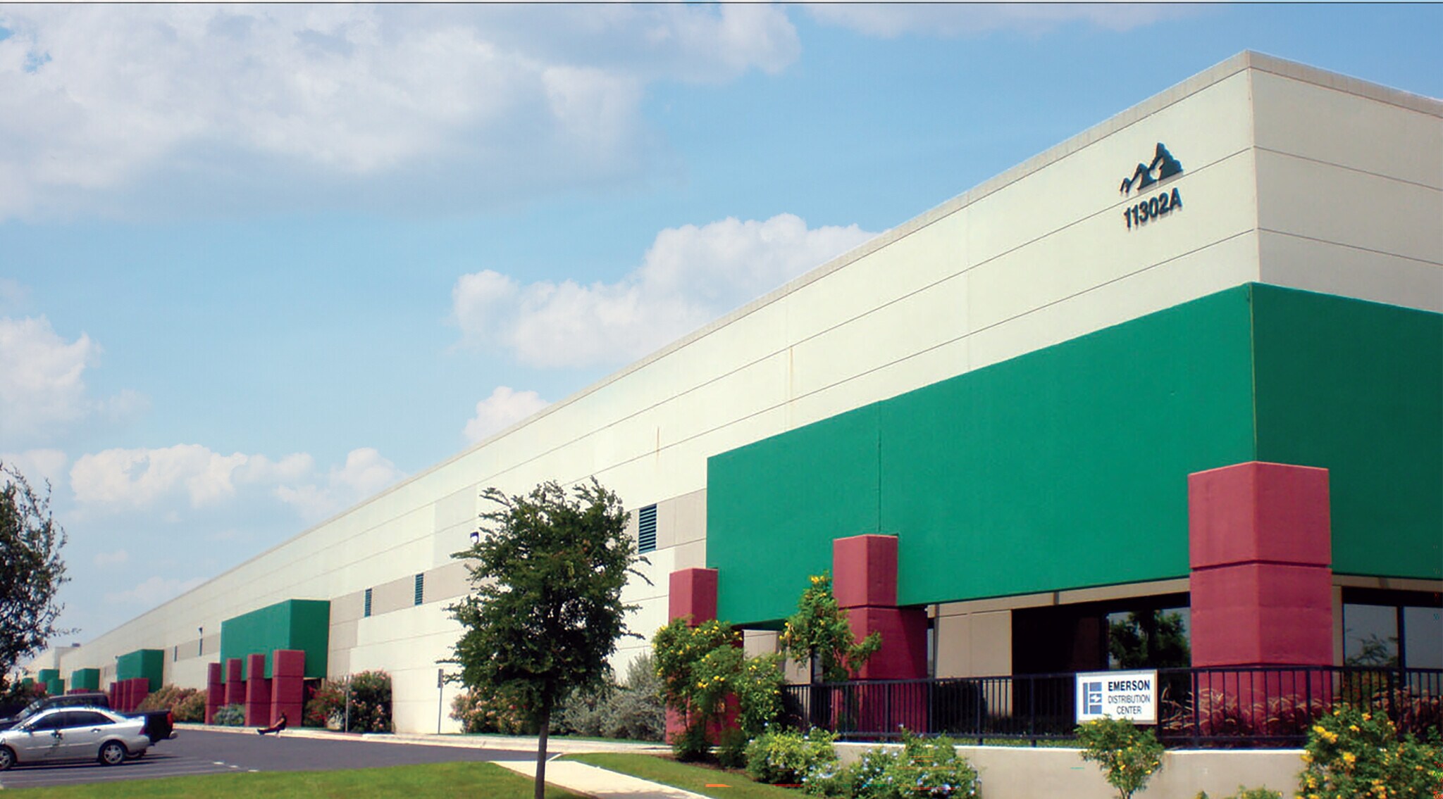 11302-A Eastpoint Blvd, Laredo, TX à louer Photo principale- Image 1 de 3
