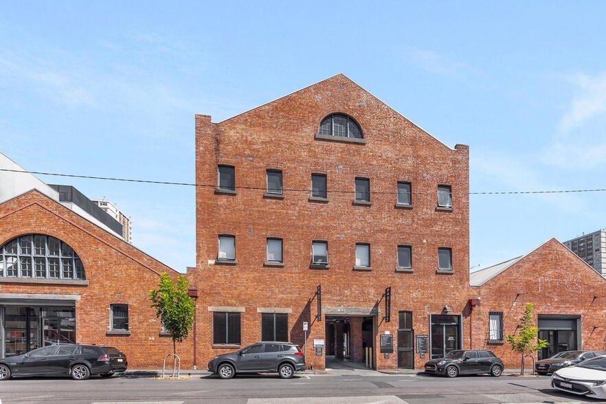 6-8 Bromham Place, Richmond for sale - Primary Photo - Image 1 of 1
