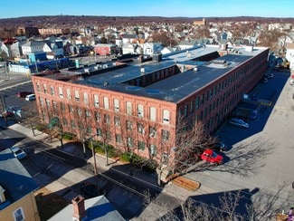 Plus de détails pour 125-135 Clay St, Central Falls, RI - Industriel à vendre